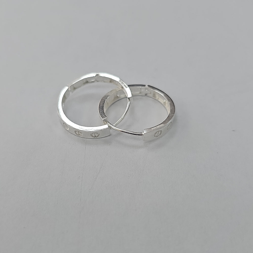 ARETES ARRACADAS FIG TORNILLOS PLATA .925 2.93 GR (NUEVO)