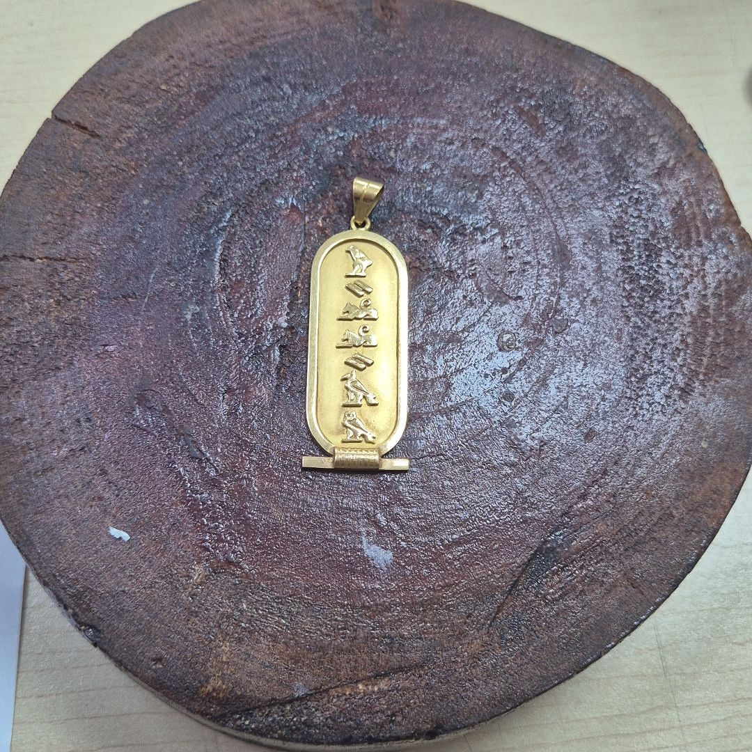 DIJE ORO 18 K 12.3 GRMS (SEMINUEVO)