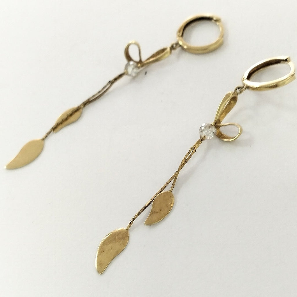 ARETES PAR ORO 14 K 2.6 GRMS (SEMINUEVO)