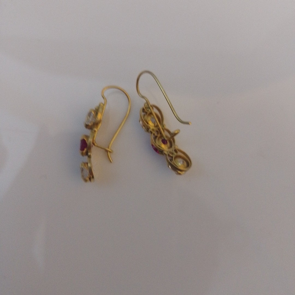 ARETES PAR ORO 10 K 3.7 GRMS (SEMINUEVO)