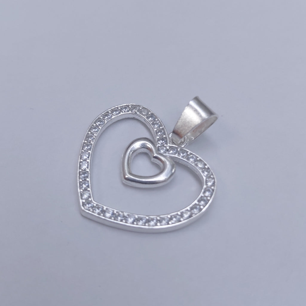 DIJE CORAZON C/CIRCONIAS PLATA .925 2.7 GR (NUEVO)
