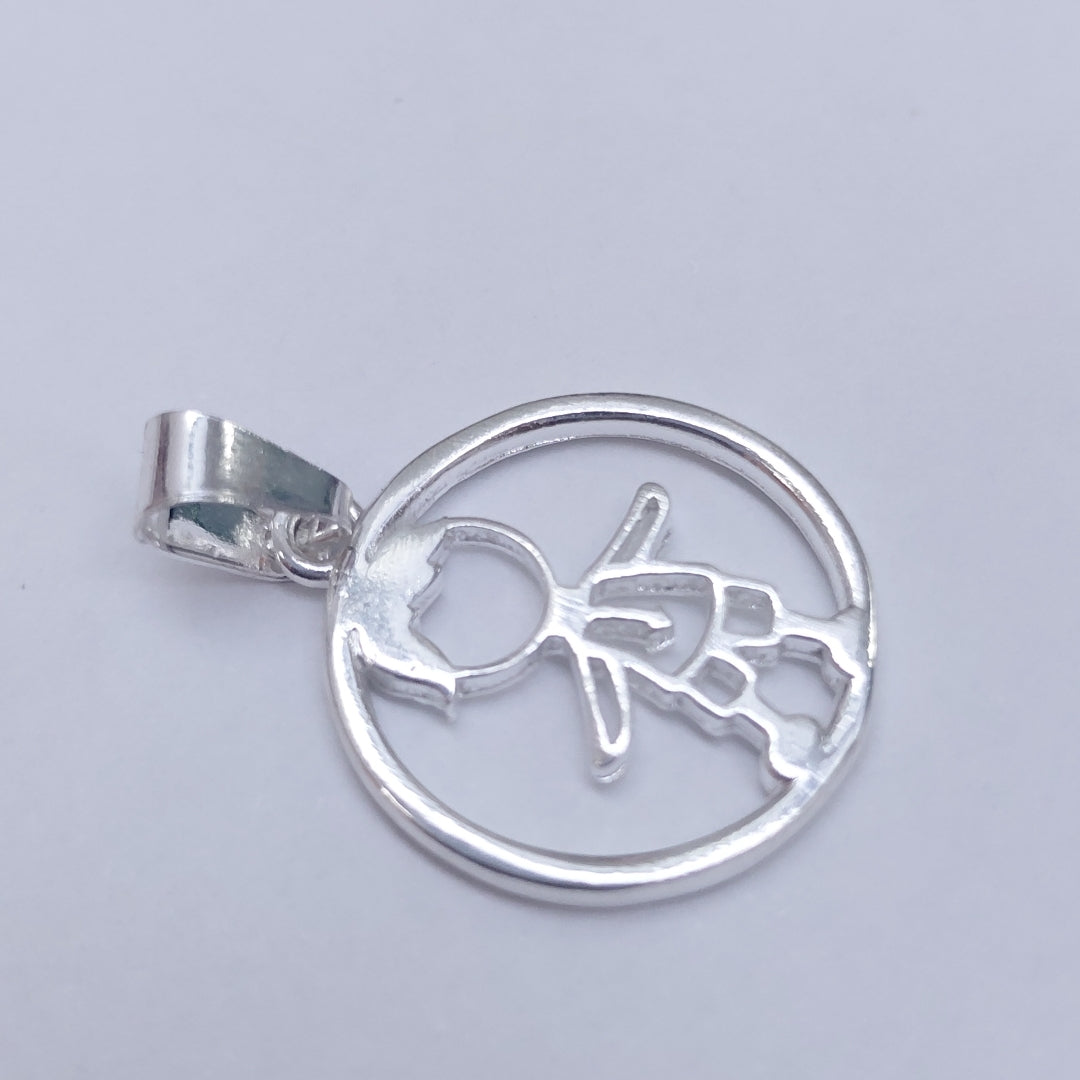 DIJE NIÑO PLATA .925 1.9 GR (NUEVO)