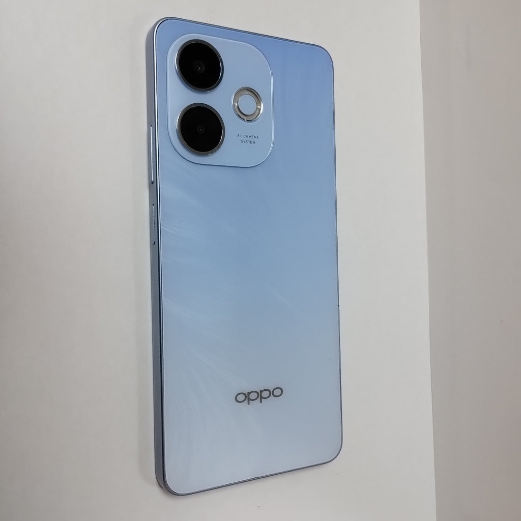 CELULAR OPPO A5 PRO CPH2711 (2025) 256 GB 8 GB RAM (SEMINUEVO)