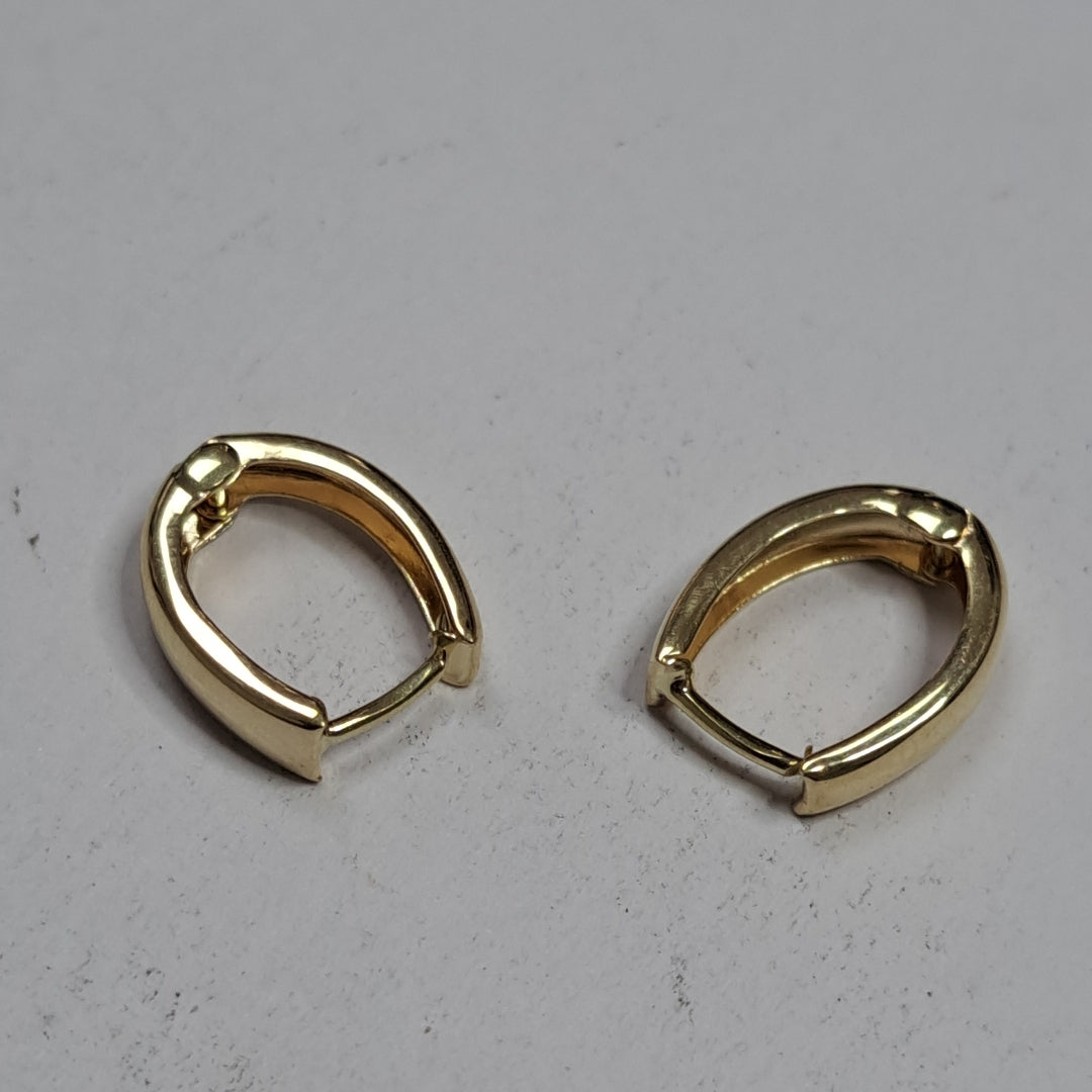 HUGGIES ORO 14K 1.1 (NUEVO)