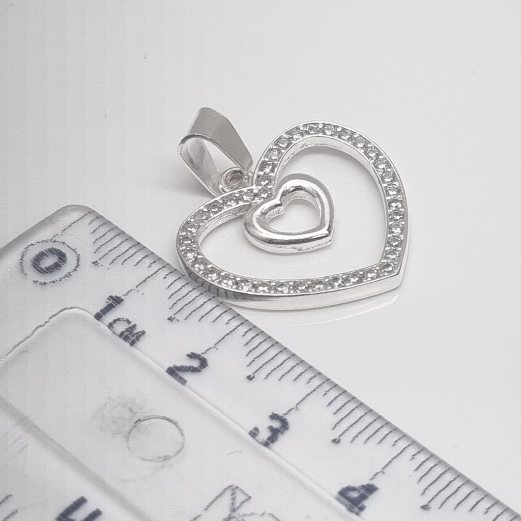 DIJE CORAZON C/CIRCONIAS PLATA .925 2.7 GR (NUEVO)