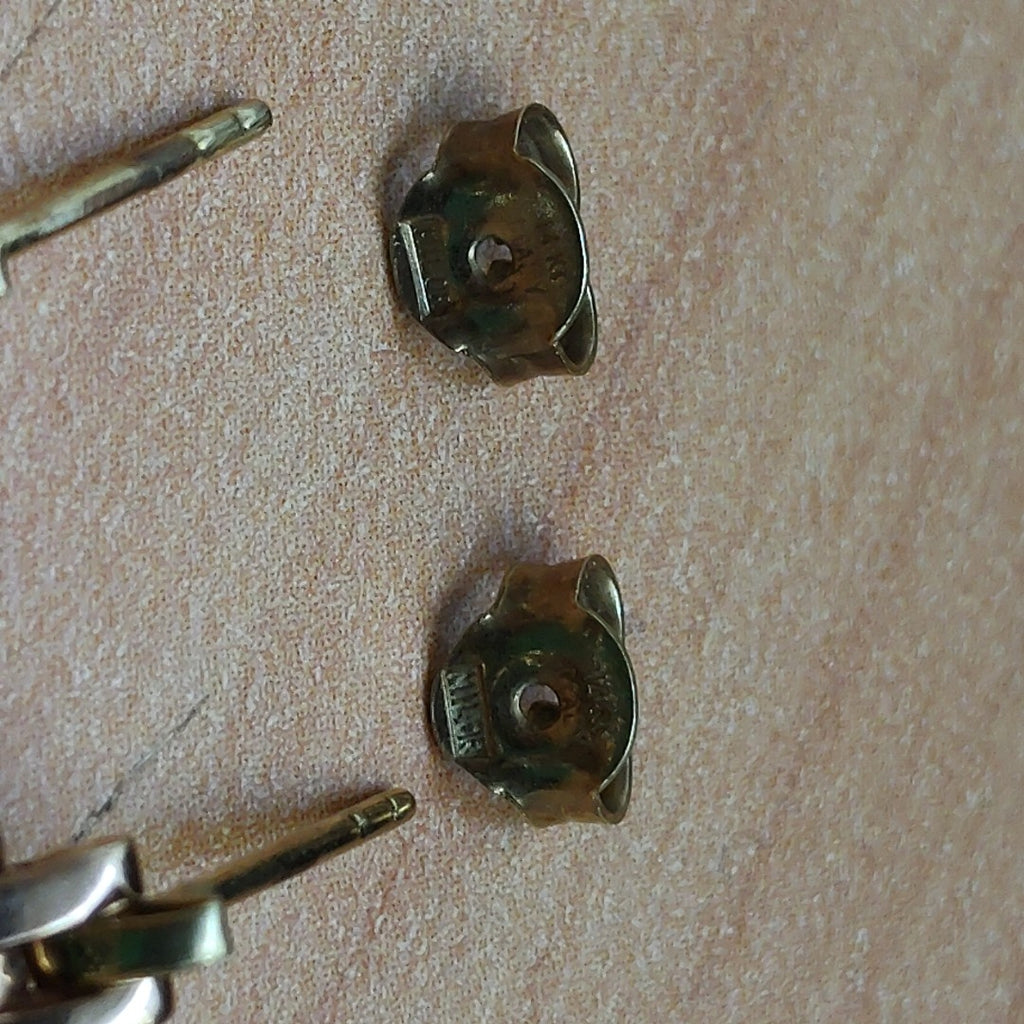 ARETES PAR ORO, ORO COMBINADO 14 K 6.2 GRMS (SEMINUEVO)