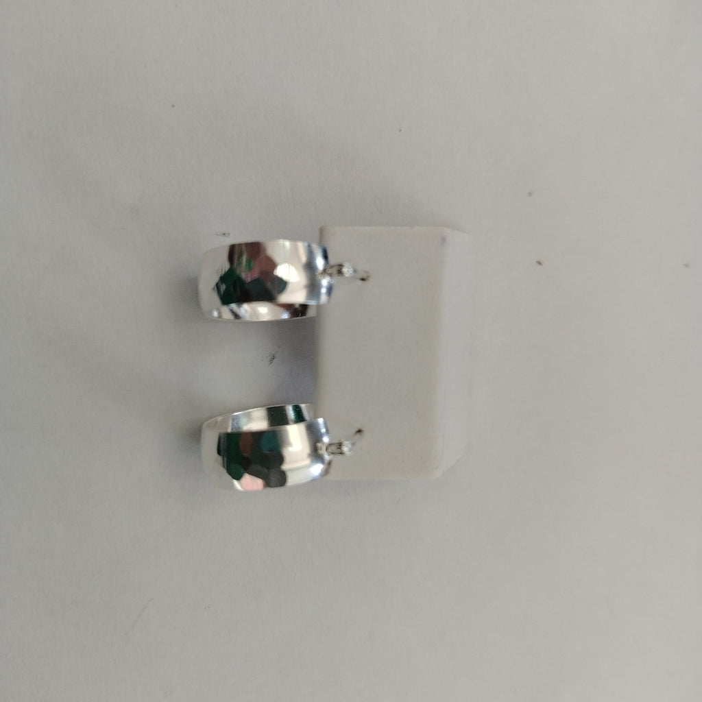 ARETES ARRACADAS FACETADAS PLATA .925 2.8 GR (NUEVO)