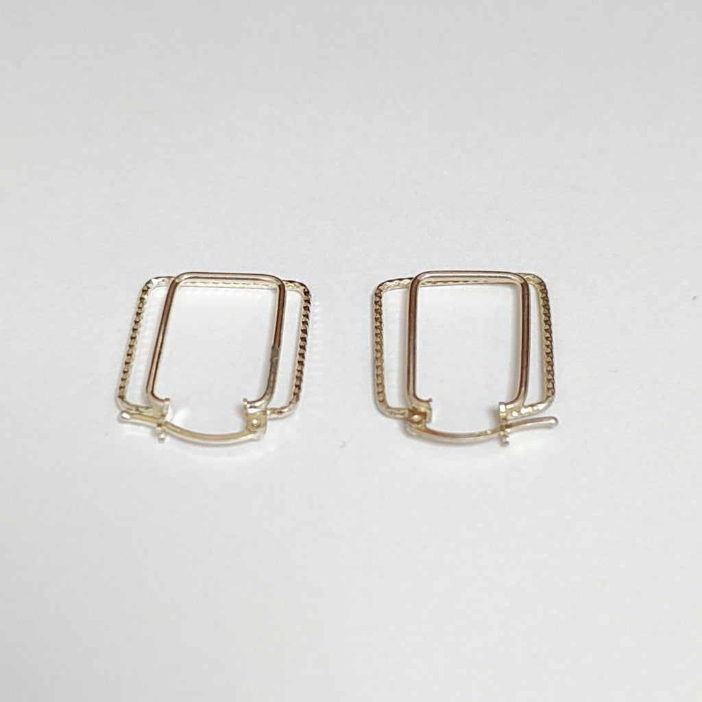 ARRACADAS PAR PLATA 2,30 GRMS (SEMINUEVO)