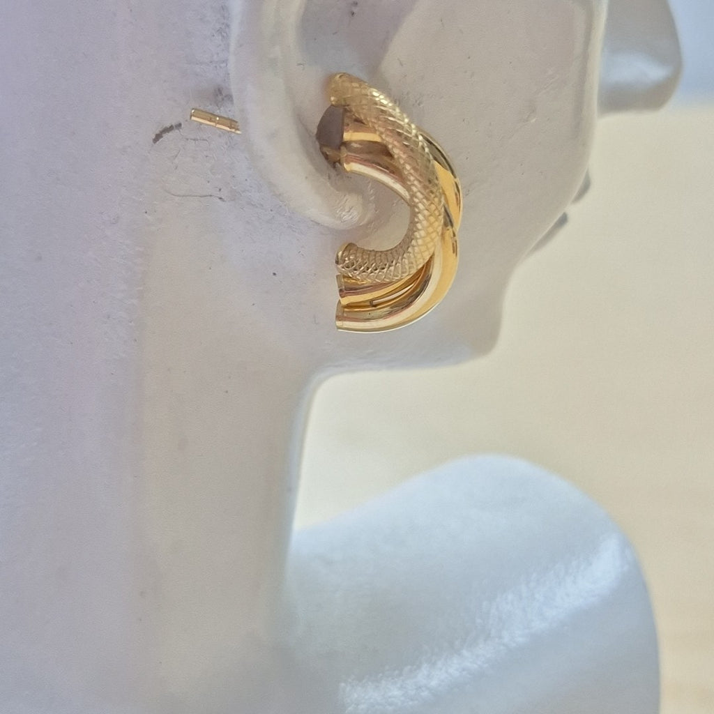 ARETES PAR ORO 14 K 1.5 GRMS (SEMINUEVO)