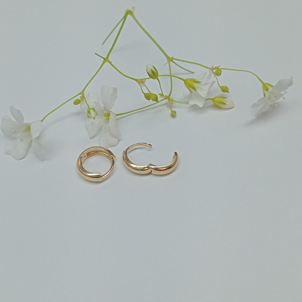 HUGGIES ORO 14K 1.1 (NUEVO)