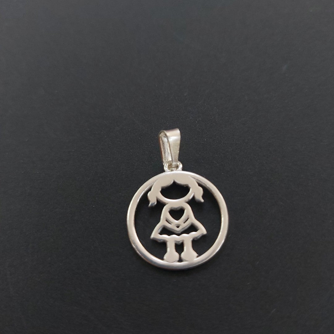 DIJE NIÑA PLATA .925 2.1 GR (NUEVO)