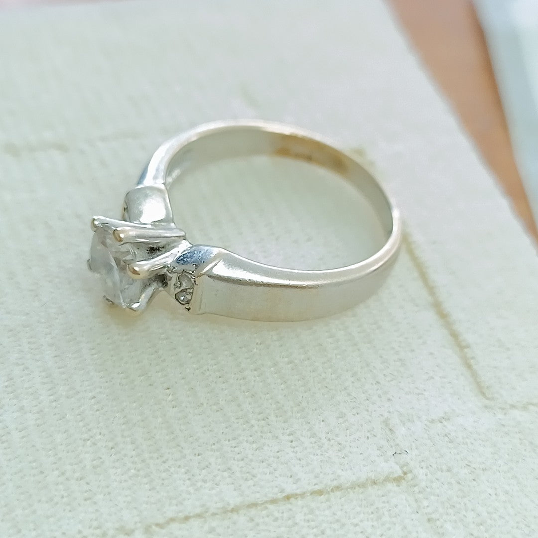 SOLITARIO ORO BLANCO 14 K 4,00 GRMS (SEMINUEVO)