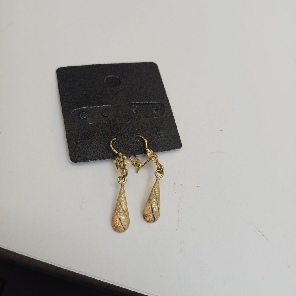 ARETES PAR ORO 14 K 1.6 GRMS (SEMINUEVO)