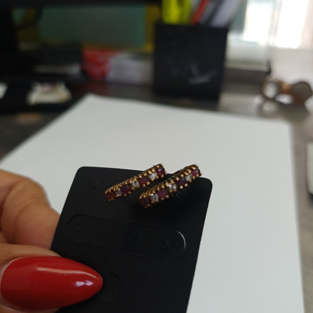 ARETES PAR ORO 10 K 2.2 GRMS (SEMINUEVO)