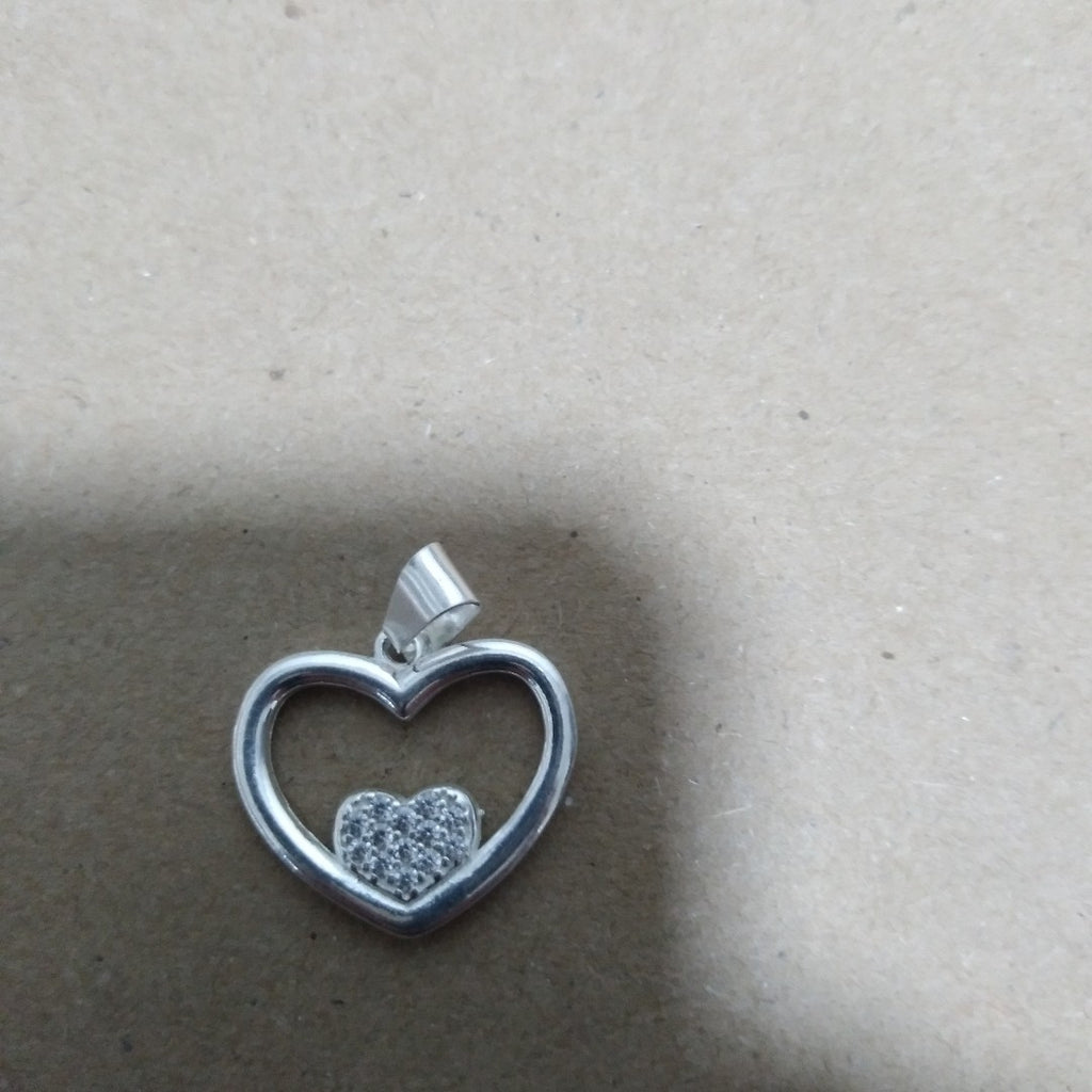 DIJE CORAZON C/CIRCONIAS PLATA .925 2.7 GR (NUEVO)
