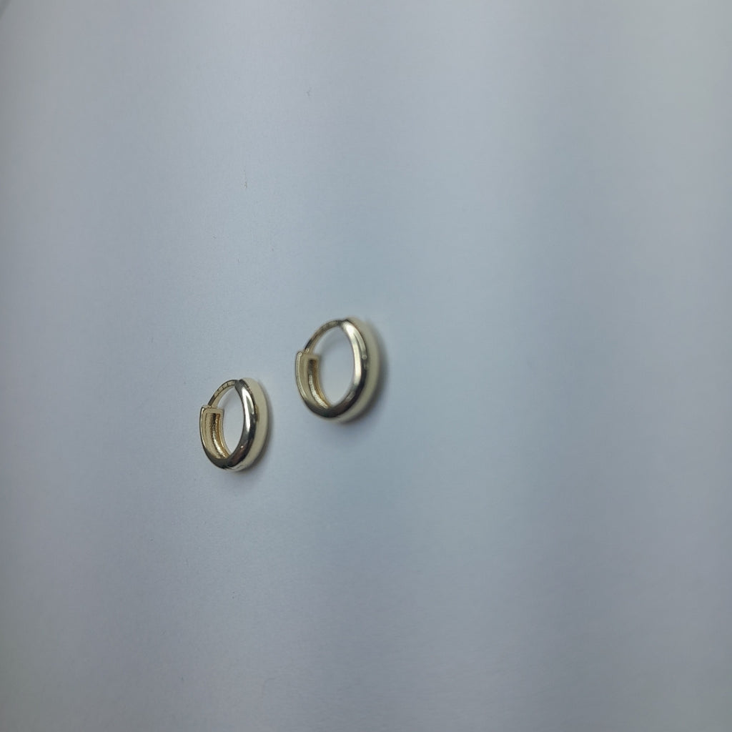 HUGGIES ORO 14K 1.2 (NUEVO)