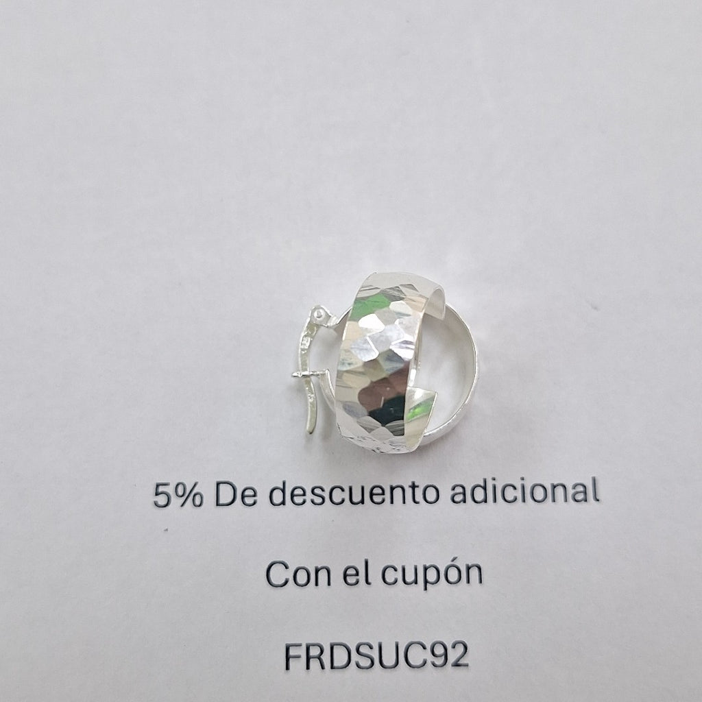 ARETES ARRACADAS FACETADAS PLATA .925 2.8 GR (NUEVO)