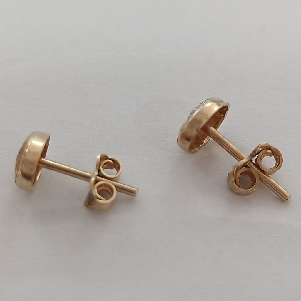 BROQUELES PAR ORO 14 K 1 GRMS (SEMINUEVO)