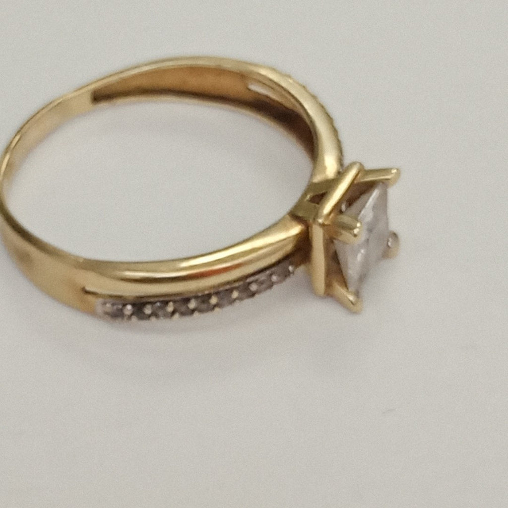ANILLITO ORO 10 K 1.8 GRMS (SEMINUEVO)