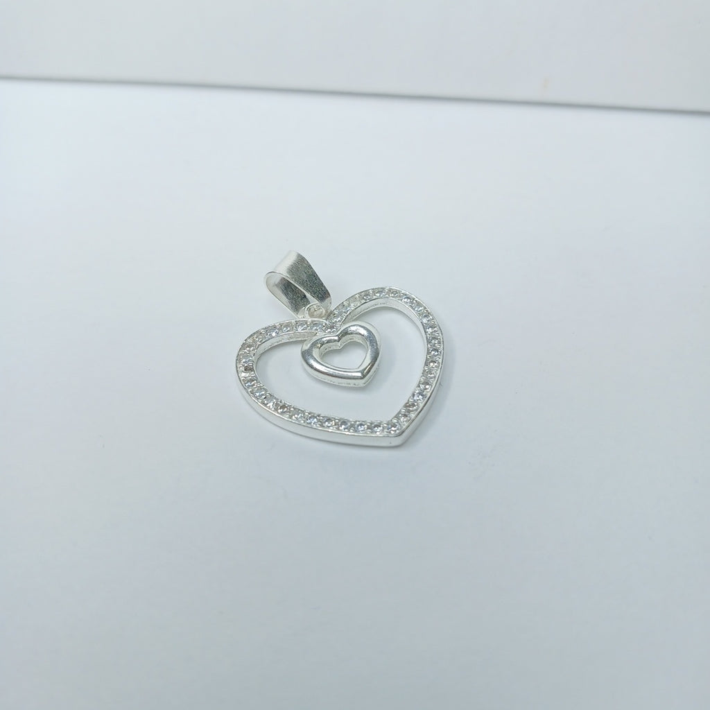 DIJE CORAZON C/CIRCONIAS PLATA .925 2.7 GR (NUEVO)
