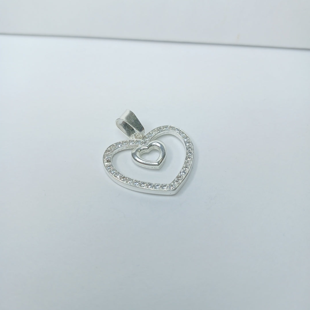DIJE CORAZON C/CIRCONIAS PLATA .925 2.7 GR (NUEVO)
