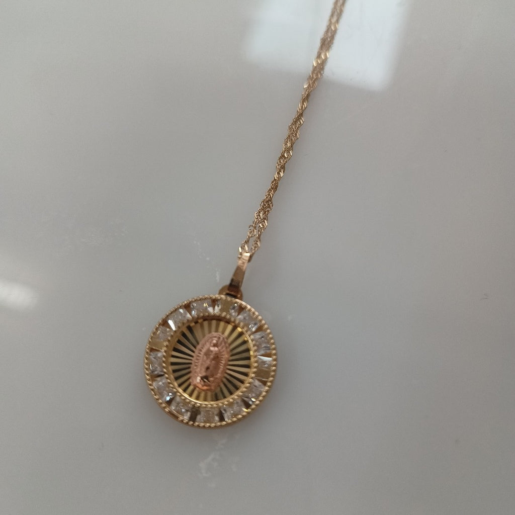 CADENA, DIJE ORO 10 K 2.4 GRMS (SEMINUEVO)