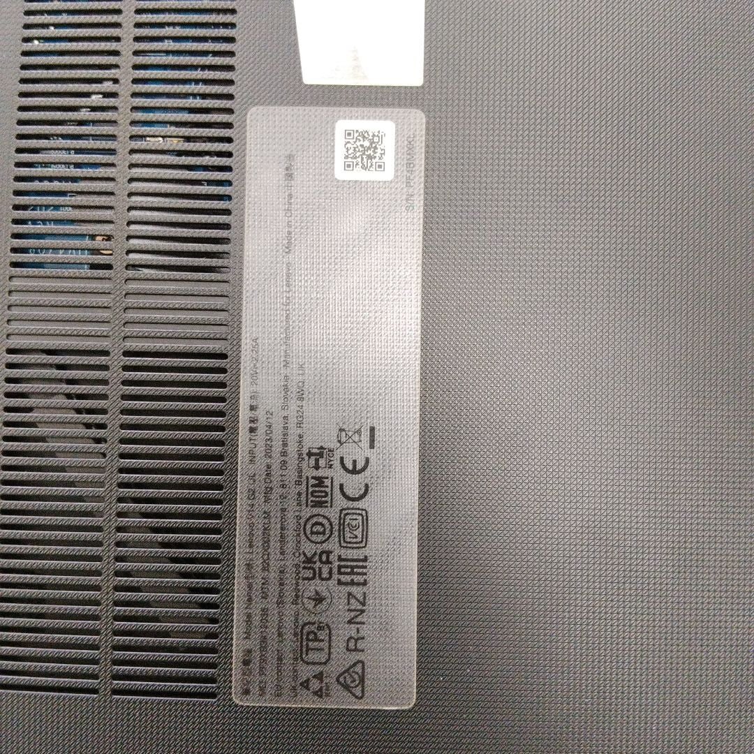 LAPTOP LENOVO V14 G2 IJL (2023) 1 TB + 128 GB SSD 8 GB RAM (SEMINUEVO)