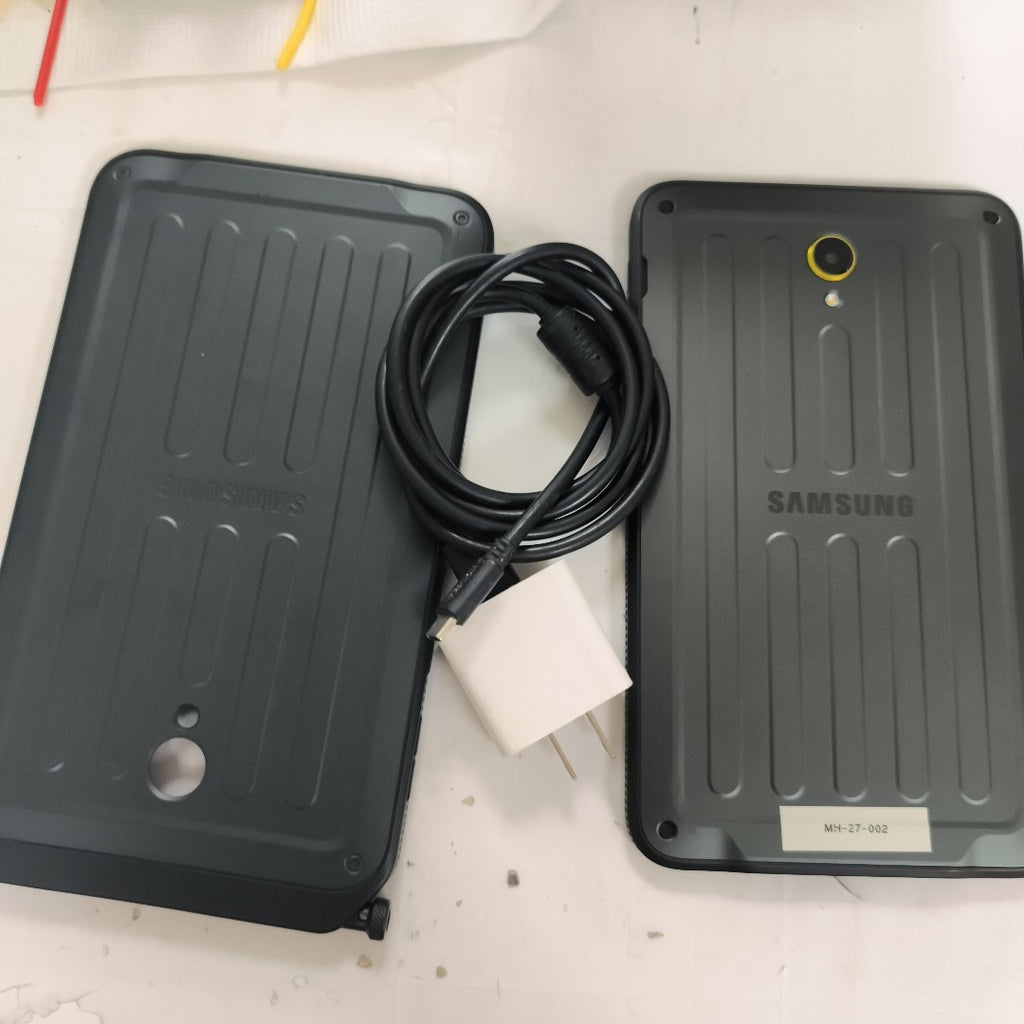 TABLETA SAMSUNG GALAXY TAB ACTIVE 5 SM-X300 (2024) 128 GB 6 GB RAM (SEMINUEVO)