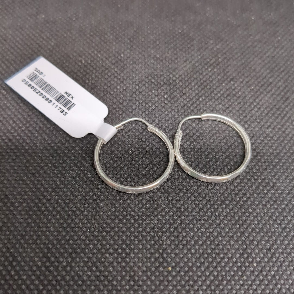 PAR ARRACADAS FACETADA PLATA .925 2.1 GR (NUEVO)