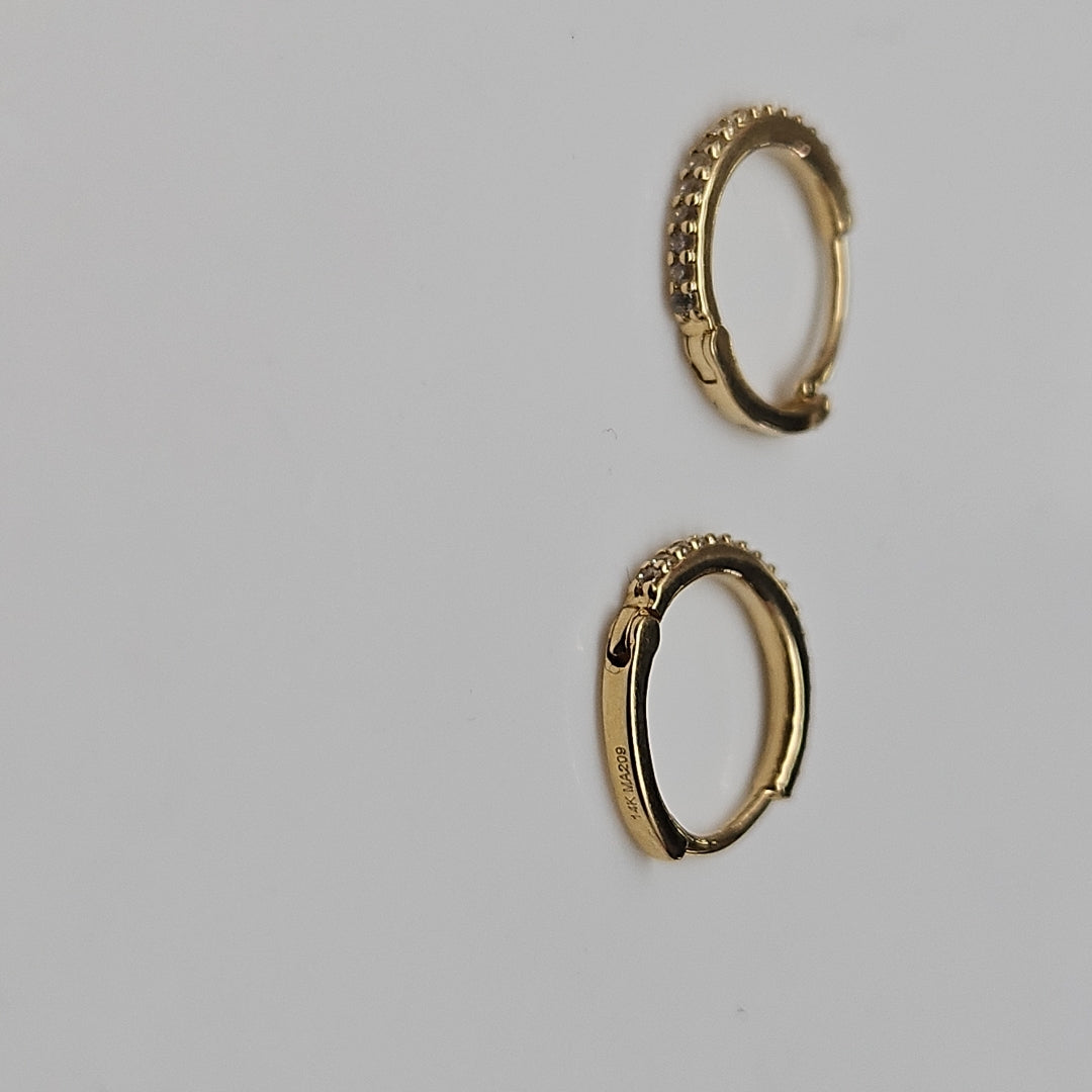 HUGGIES ORO 14K 1.4 (NUEVO)