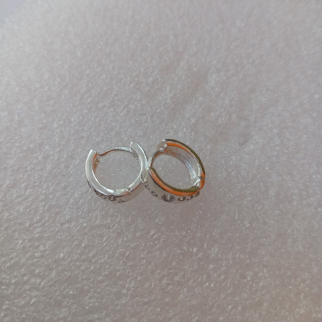 ARRACADAS C/CIRCONIAS PLATA .925 2.4 GR (NUEVO)