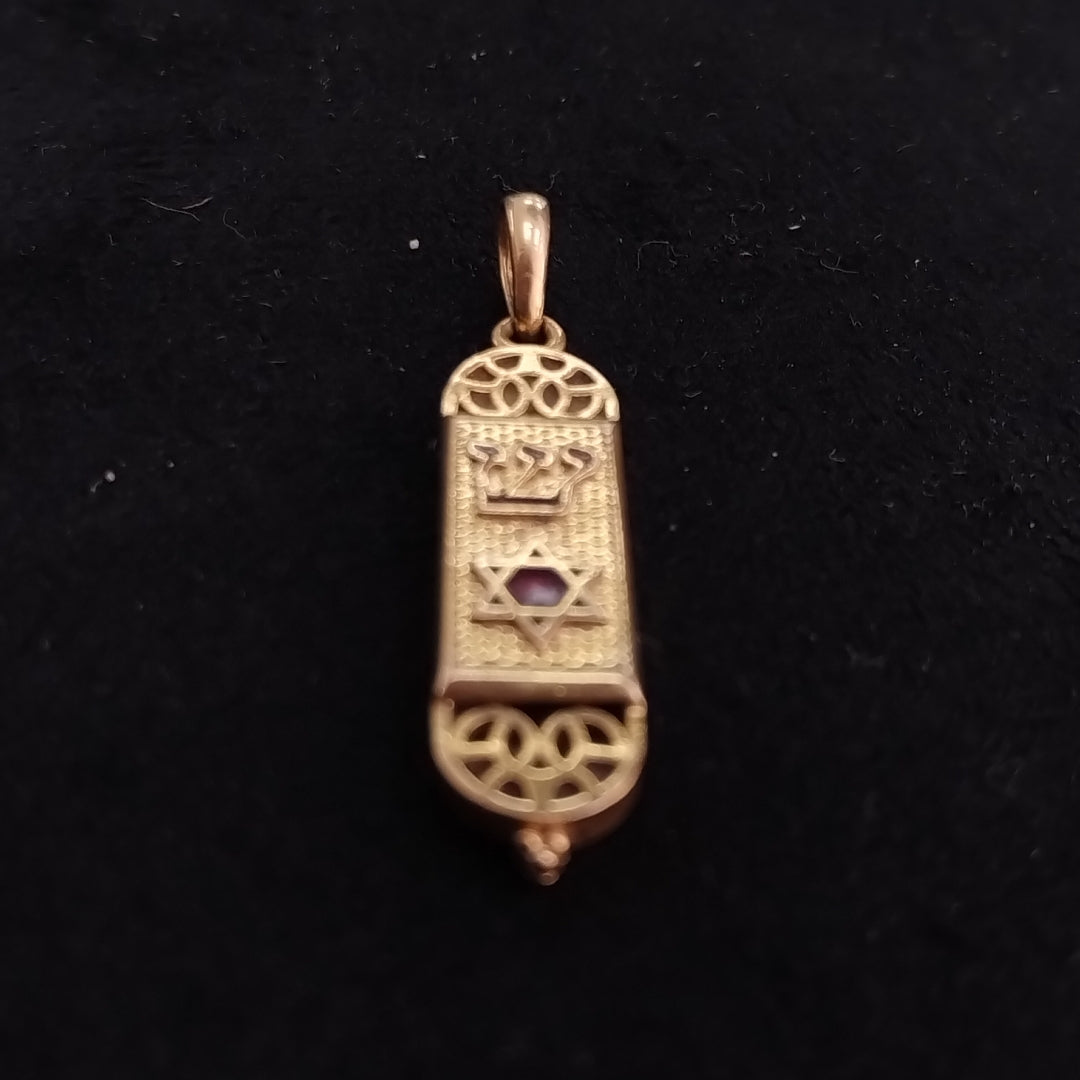 DIJE ORO 14 K 3.7 GRMS (SEMINUEVO)
