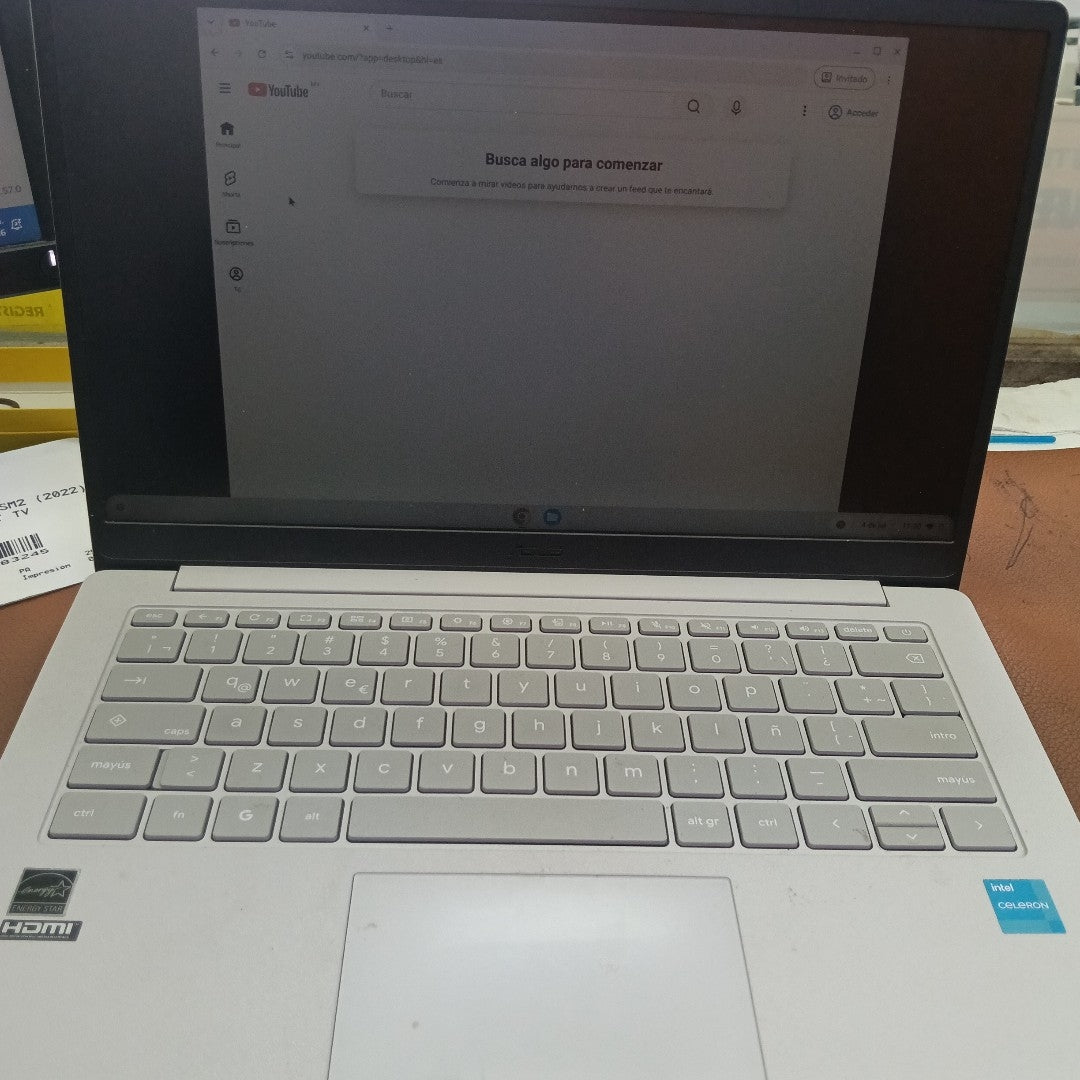 LAPTOP ASUS CROMEBOOK  CX1405CKA - C8G128 - C1 (2025) 128 GB 8 GB RAM (SEMINUEVO)