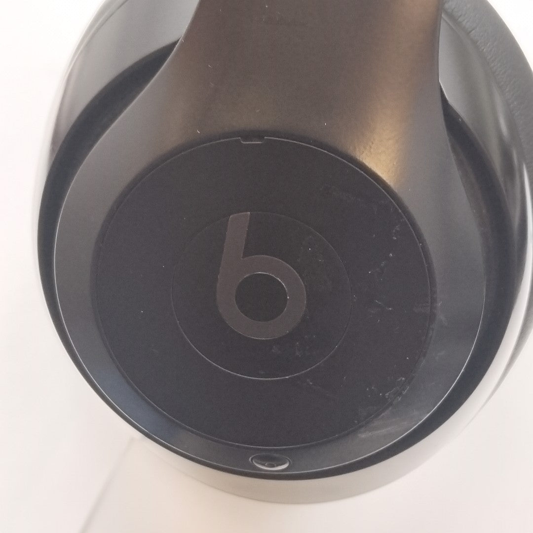 AUDIFONOS BEATS STUDIO PRO INALAMBRICO OVER EAR (SEMINUEVO)