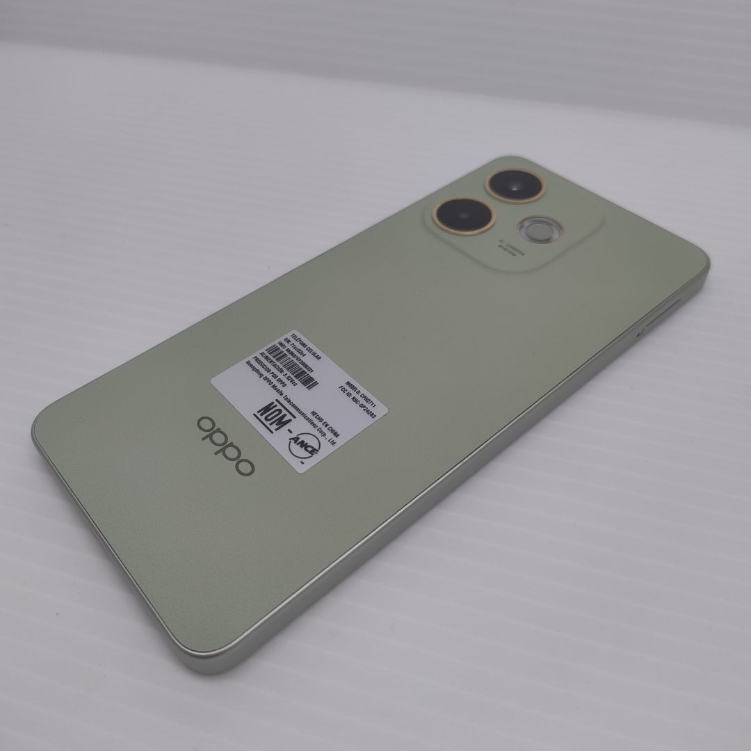 CELULAR OPPO A5 PRO CPH2711 (2025) 256 GB 8 GB RAM (SEMINUEVO)