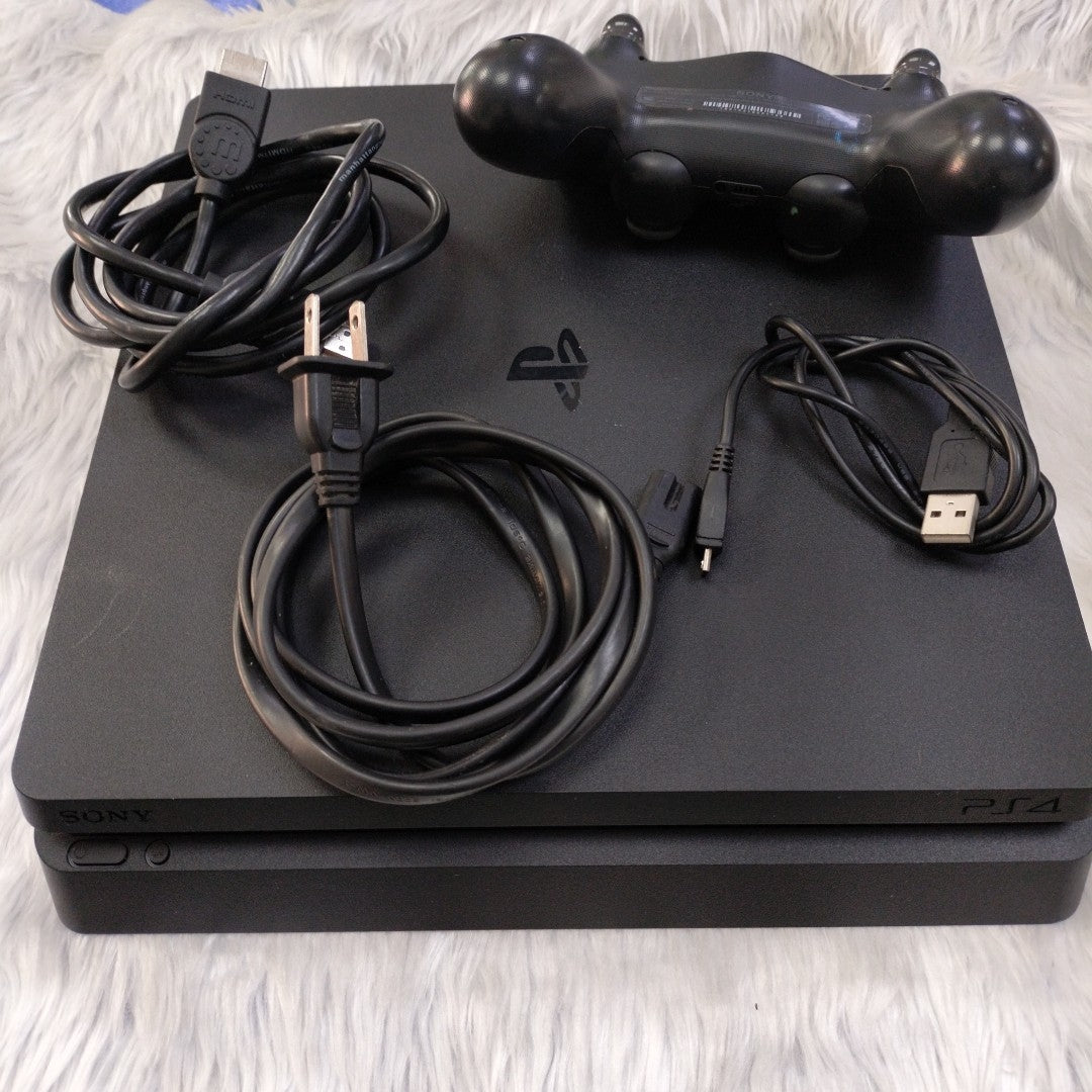 CONSOLA DE VIDEOJUEGO SONY PS4 SLIM 1 TB (SEMINUEVO)