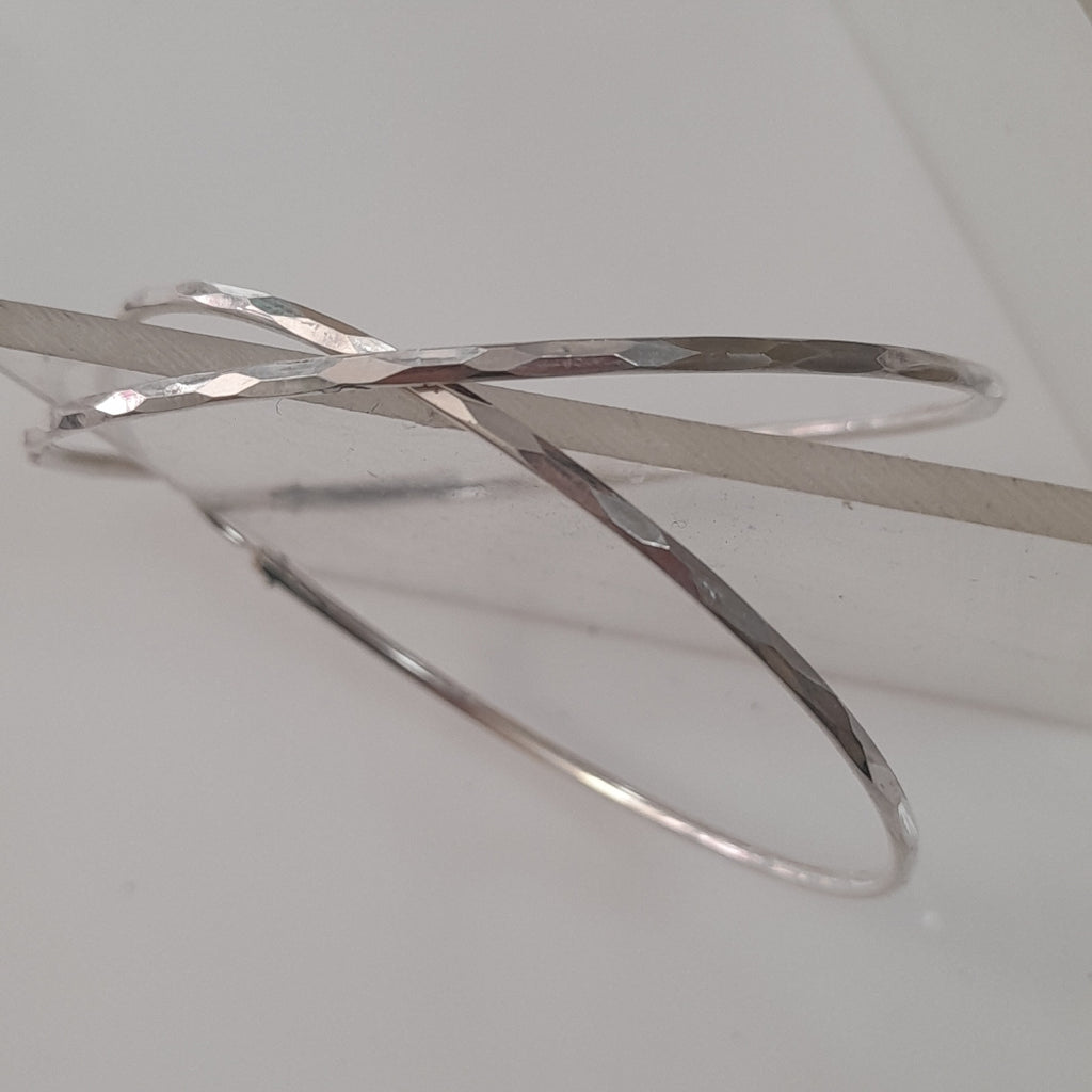 ARRACADAS PAR PLATA 4 GRMS (SEMINUEVO)