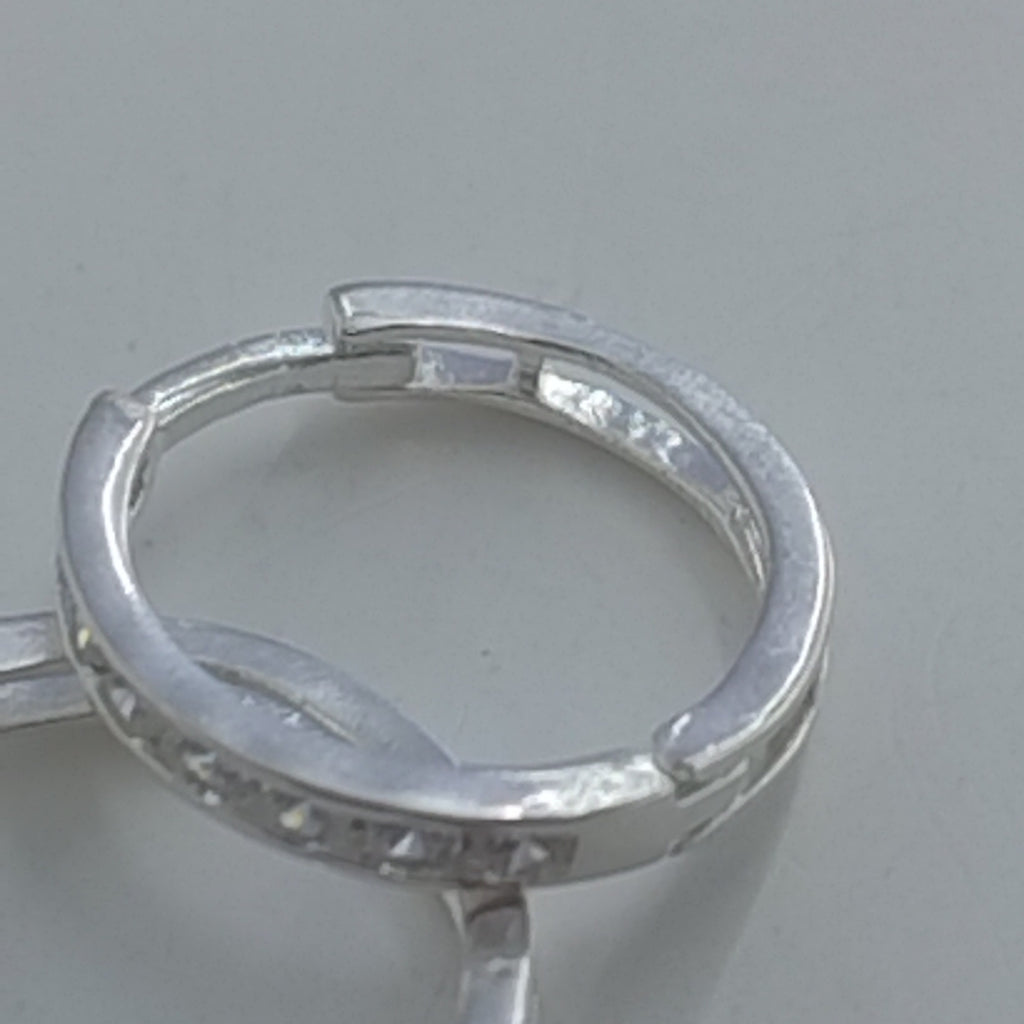 ARRACADAS C/CIRCONIAS PLATA .925 2.1 GR (NUEVO)