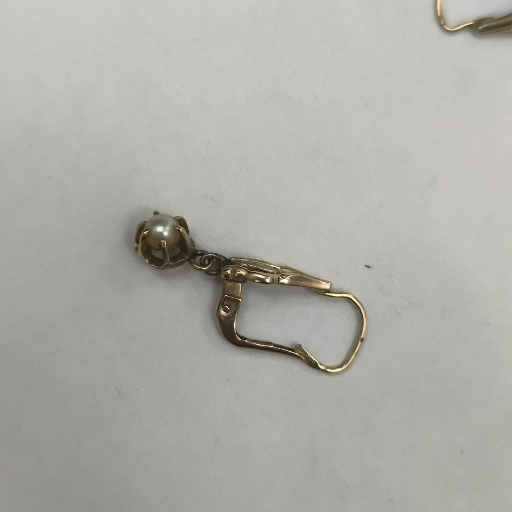 ARETES PAR ORO 8 K 2.6 GRMS (SEMINUEVO)