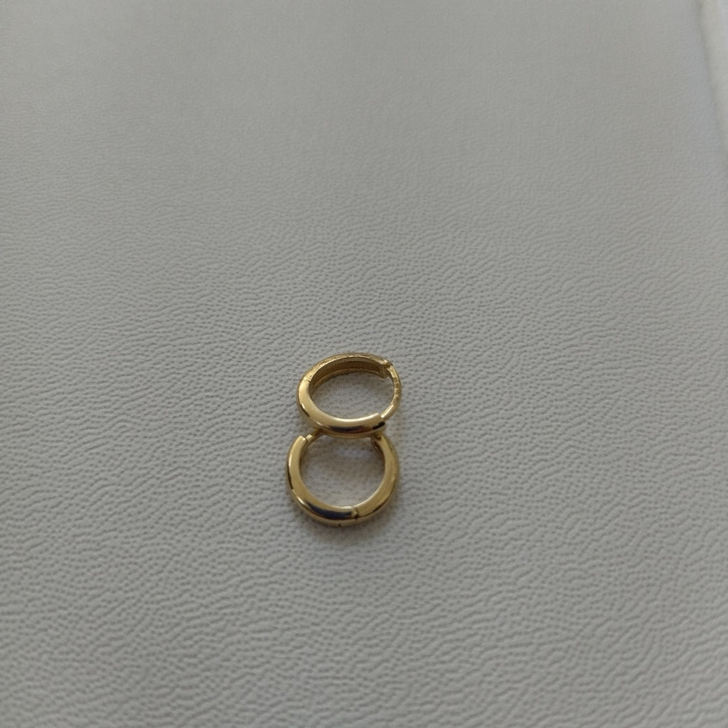 HUGGIES ORO 14K 1.1 (NUEVO)