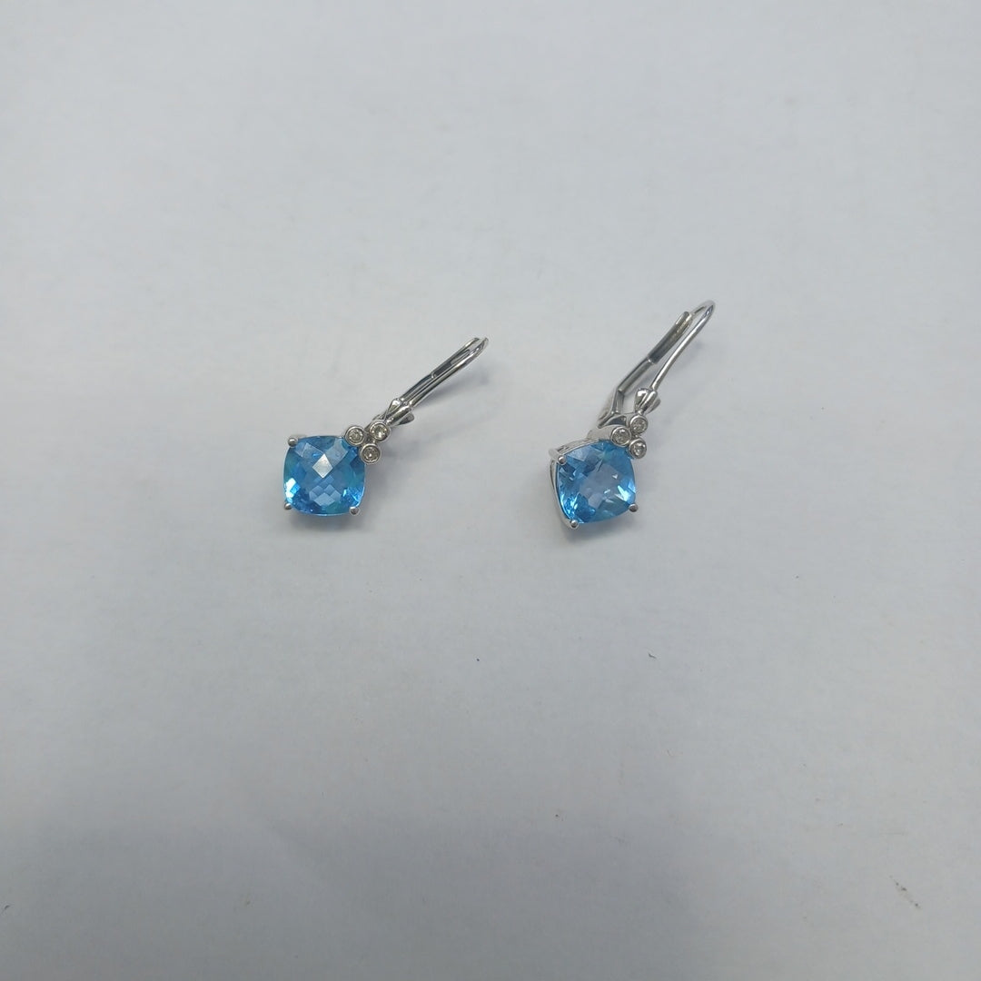 ARETES PAR ORO BLANCO 14 K 3,70 GRMS (SEMINUEVO)