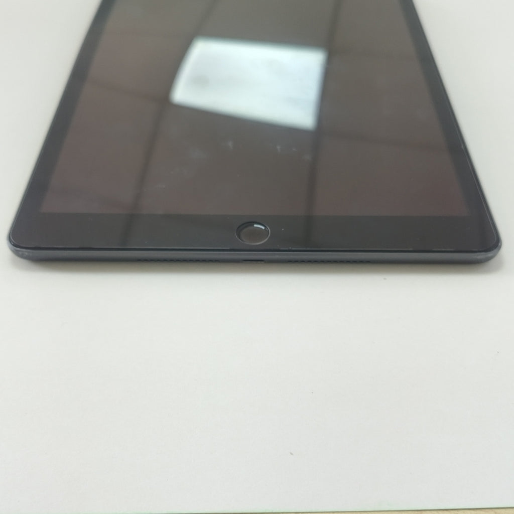 TABLETA APPLE IPAD 9 A2602 64 GB 3 GB RAM (SEMINUEVO)