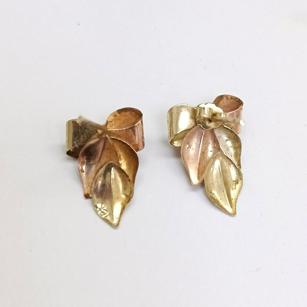 ARETES PAR ORO,ORO COMBINADO 8 K 1,70 GRMS (SEMINUEVO)