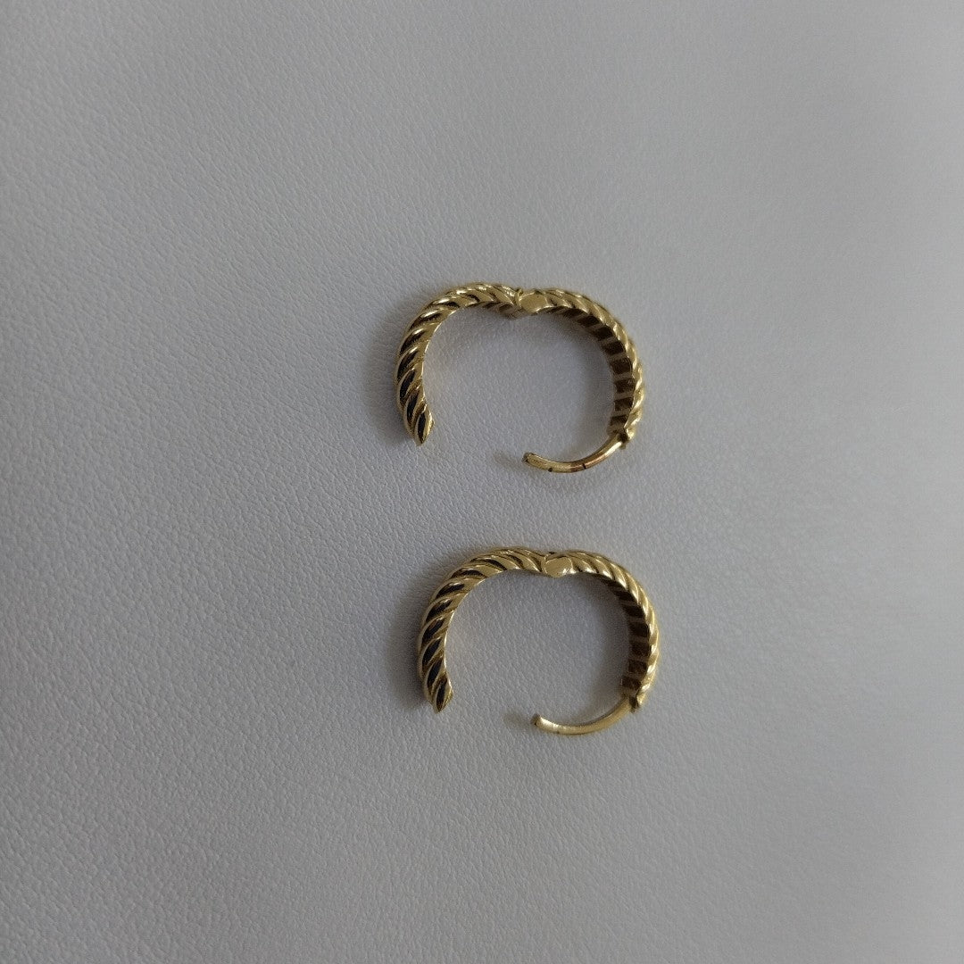 ARRACADAS PAR ORO 14 K 2 GRMS (SEMINUEVO)