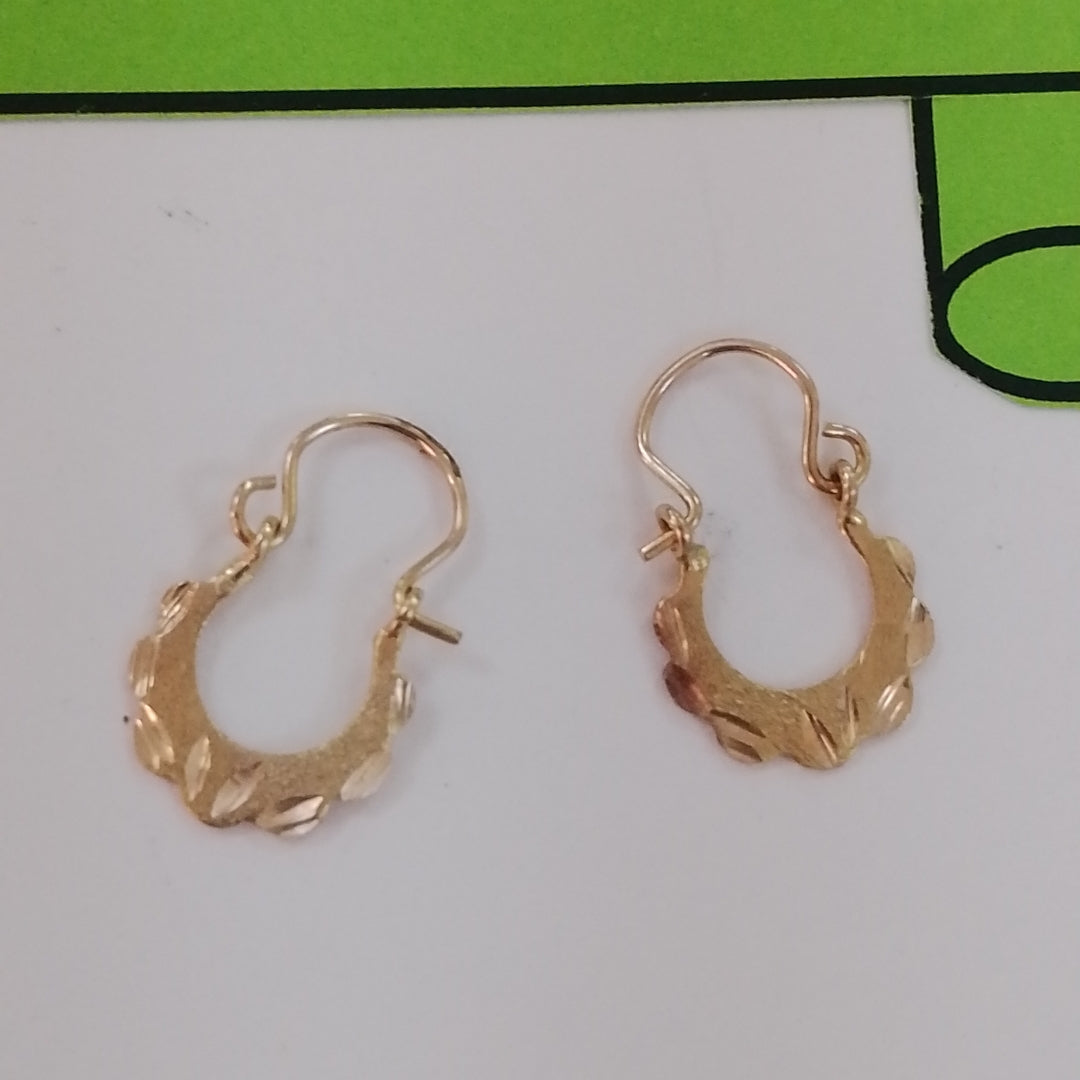 ARRACADAS PAR ORO 8 K 0,80 GRMS (SEMINUEVO)