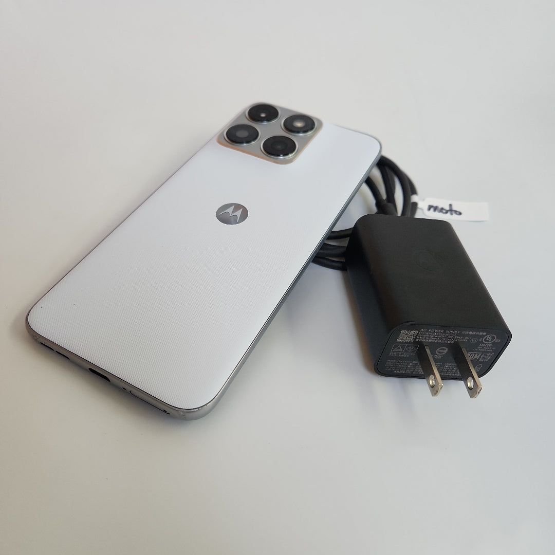 CELULAR MOTOROLA EDGE 70 FUSION XT2605-3 (2026) 256 GB 8 GB RAM (SEMINUEVO)