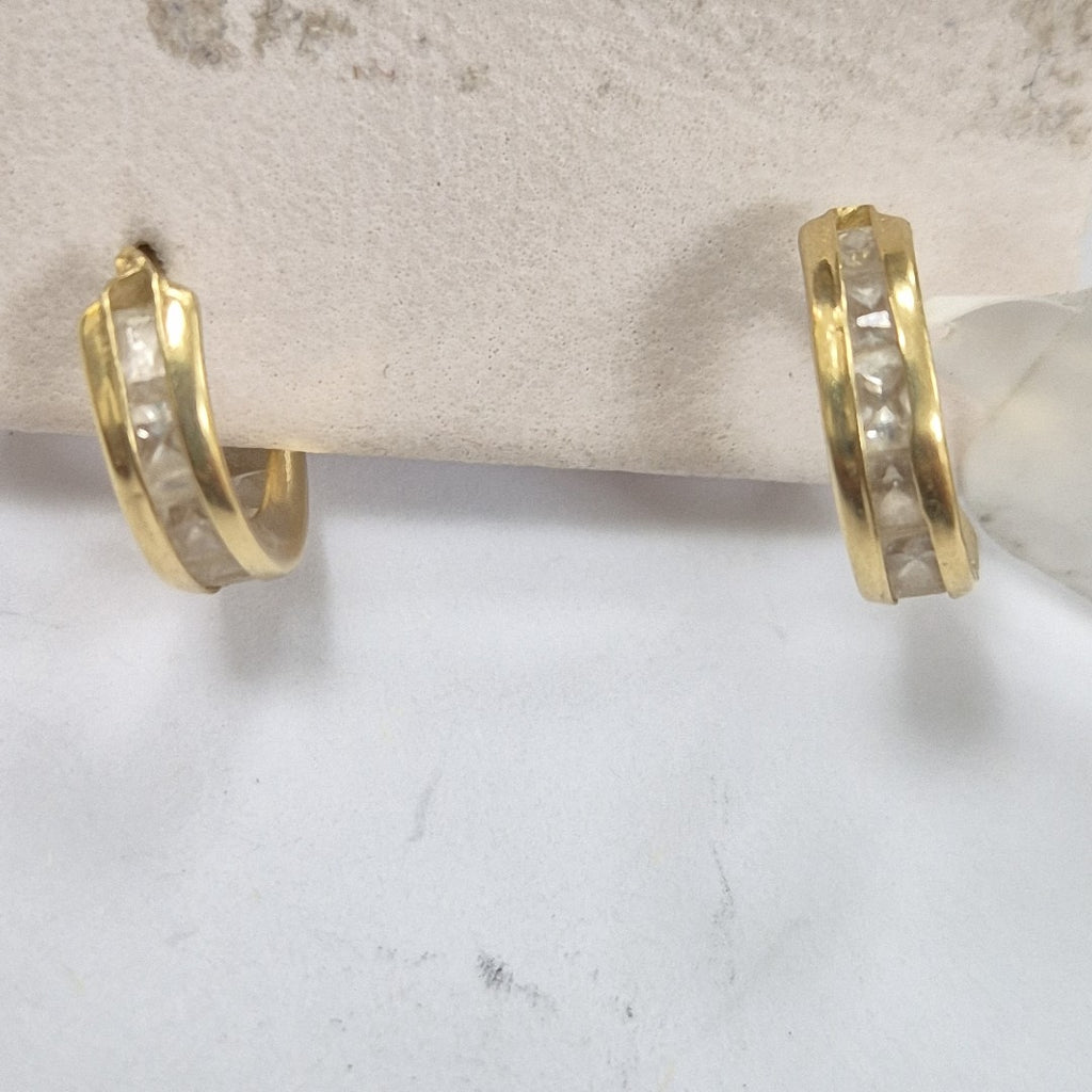 ARETES PAR ORO 14 K 1,20 GRMS (SEMINUEVO)