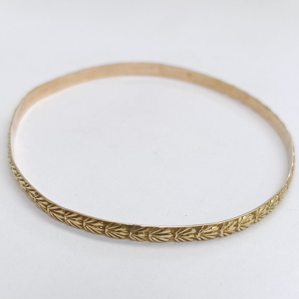PULSERA RIGIDA ORO 8 K 5.5 GRMS (SEMINUEVO)
