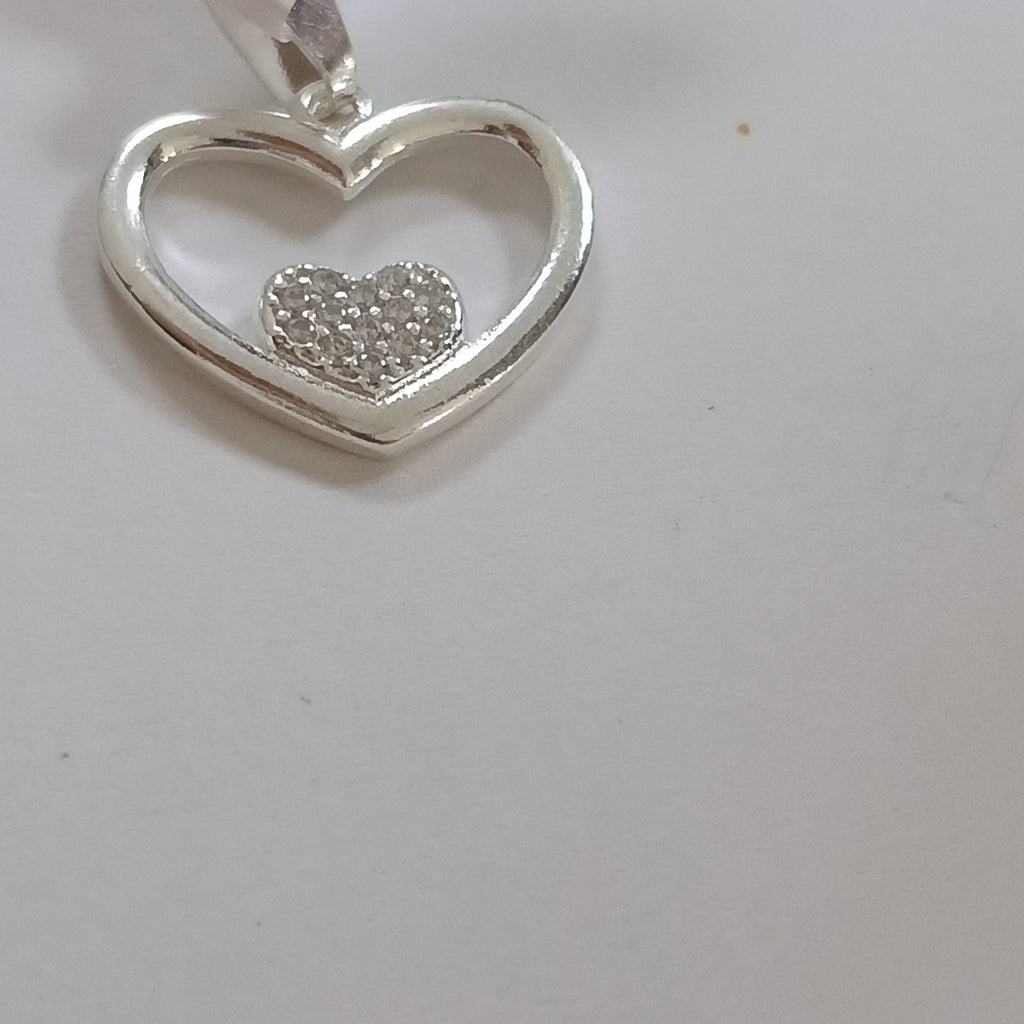 DIJE CORAZON C/CIRCONIAS PLATA .925 2.7 GR (NUEVO)