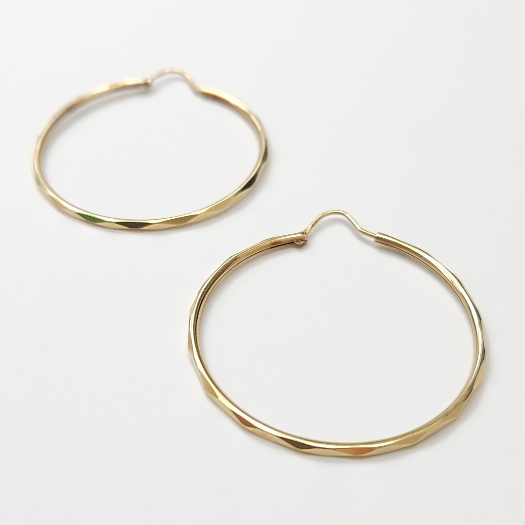 ARRACADAS PAR ORO 14 K 3.1 GRMS (SEMINUEVO)